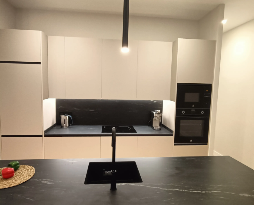 hermosa cocina moderna